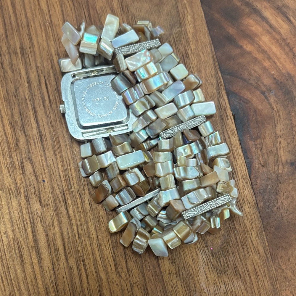 Silver and Gold Tone Watch bundle - Picture 5 of 12
